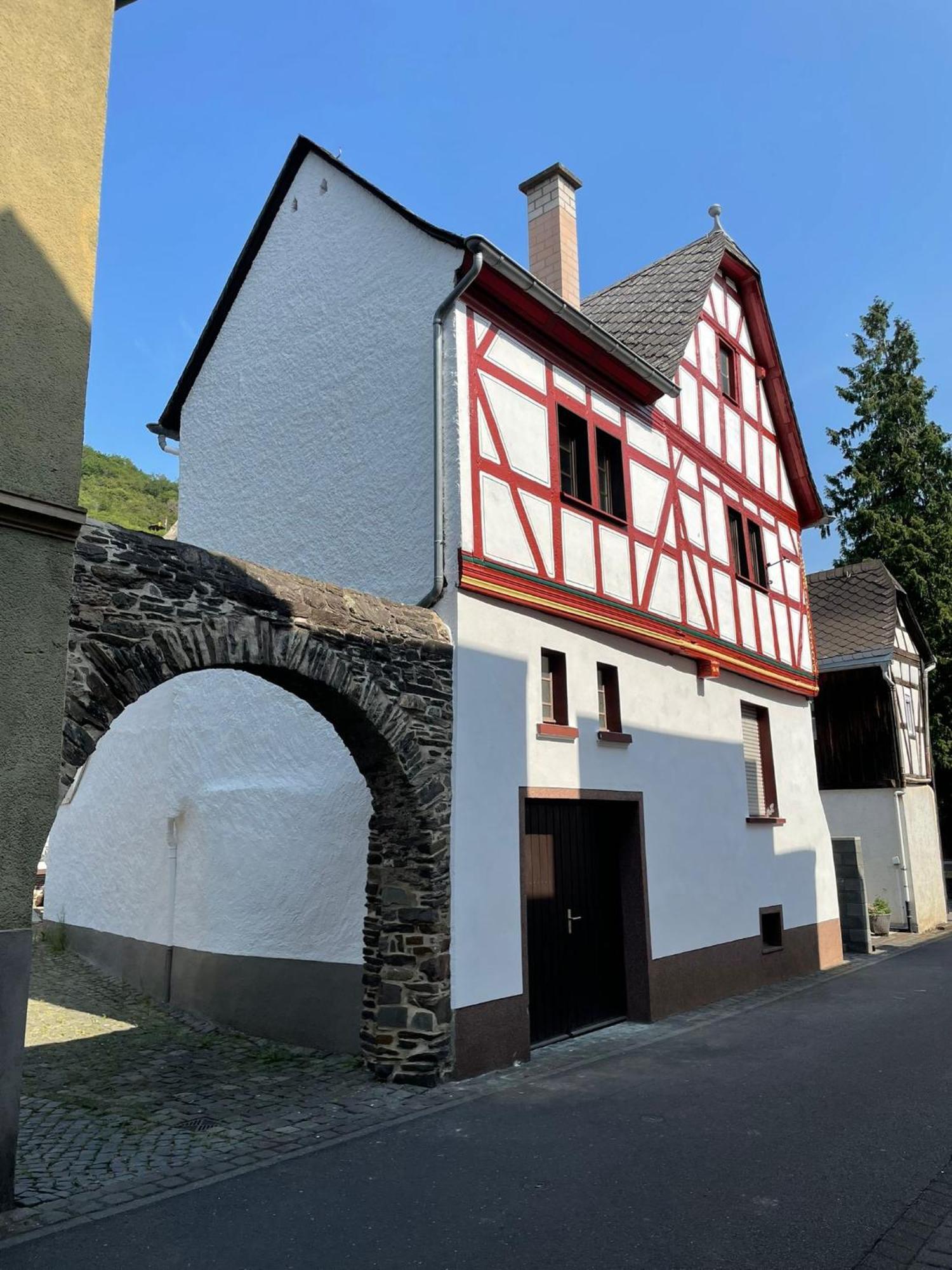 Fachwerk-Romantik 2 An Der Mosel تريس كاردن المظهر الخارجي الصورة